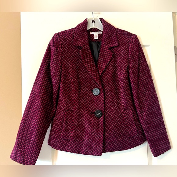 JM Collection Mauve & Black Acrylic Blazer 2 Button with Pockets Size 4 Petite - Picture 1 of 13